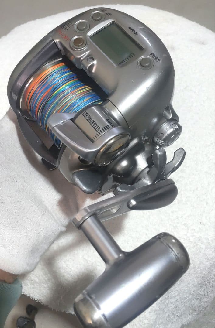 リョービ　電動VS700AC