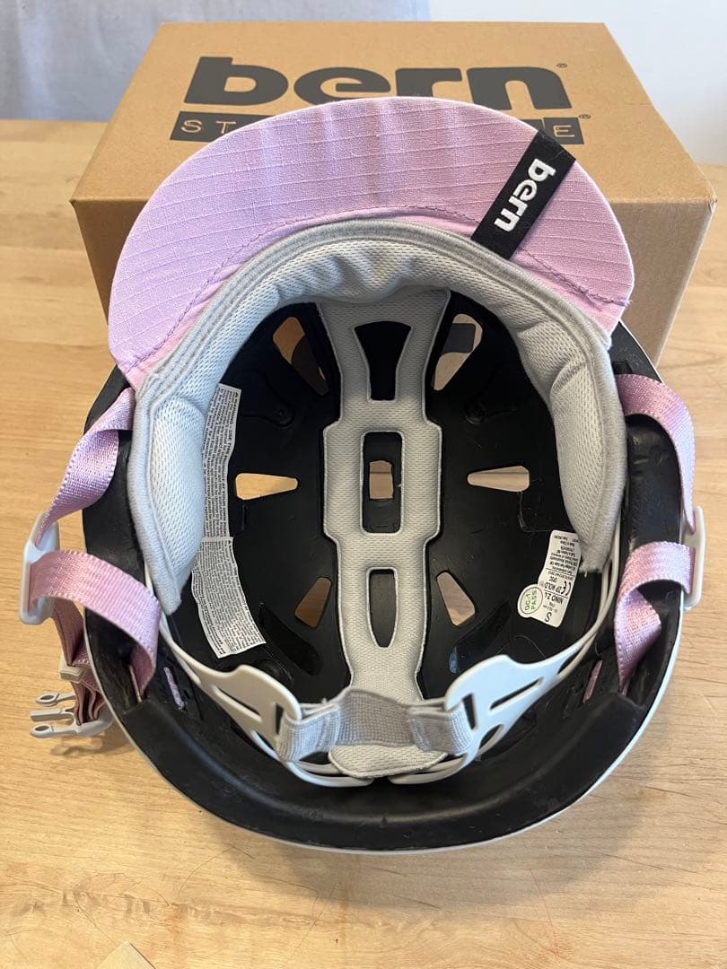 bern NINO2.0 ジュニアヘルメット　自転車ヘルメット