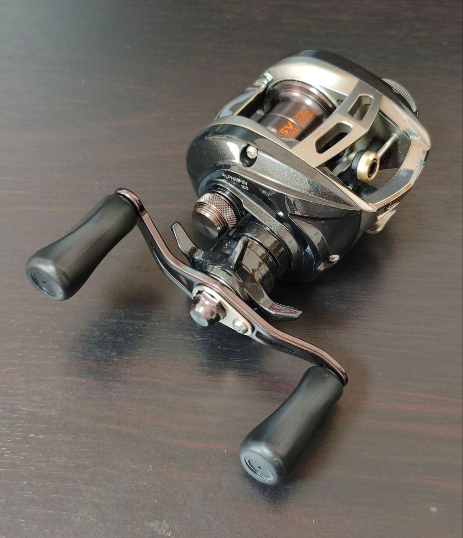 AOM　DAIWA　アルファスSV105（右ハンドル）