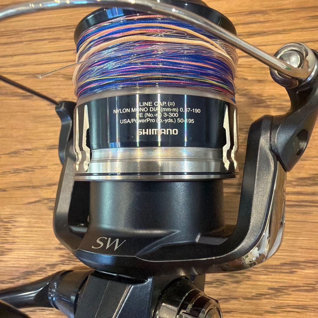 未使用22ストラディックSW6000XG糸付き