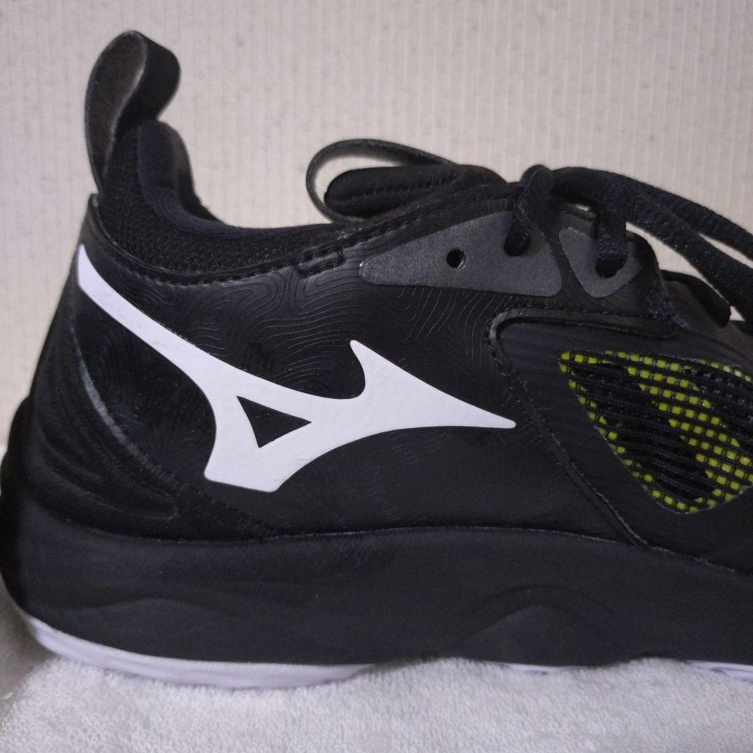 Mizuno WAVE MOMENTUM3 バレーボールシューズ 26.5cm