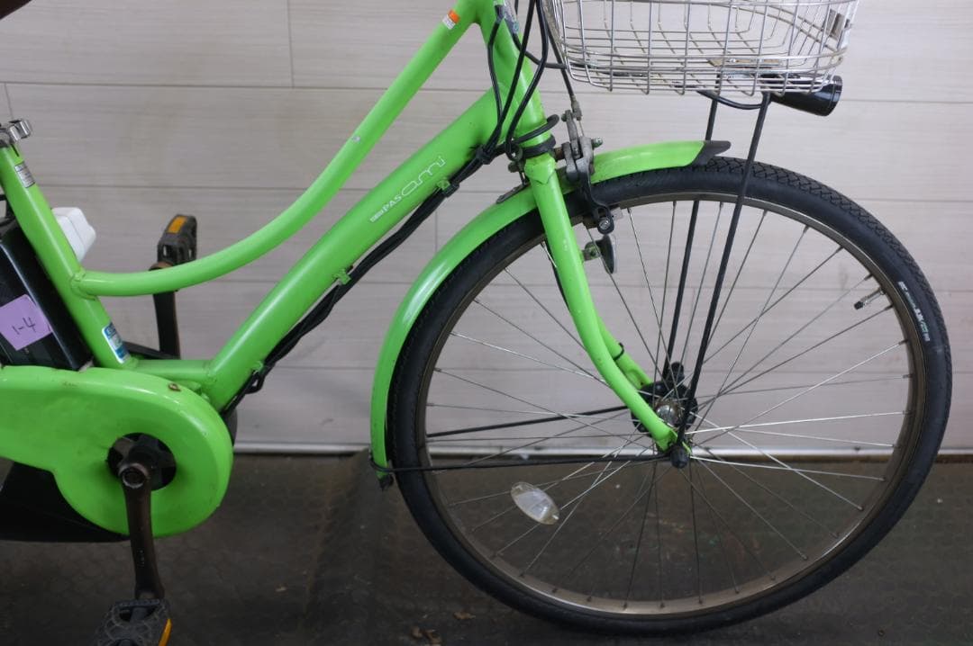 電動自転車ヤマハPAS　ami　3段　8.7Ah 充電器あり