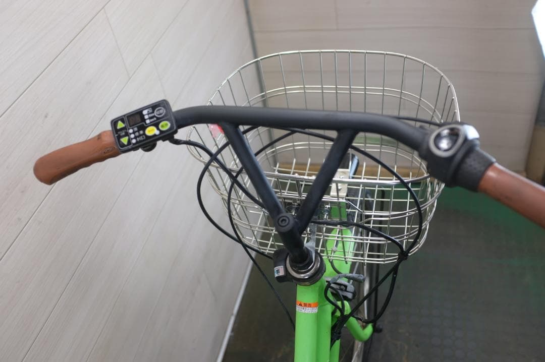 電動自転車ヤマハPAS　ami　3段　8.7Ah 充電器あり