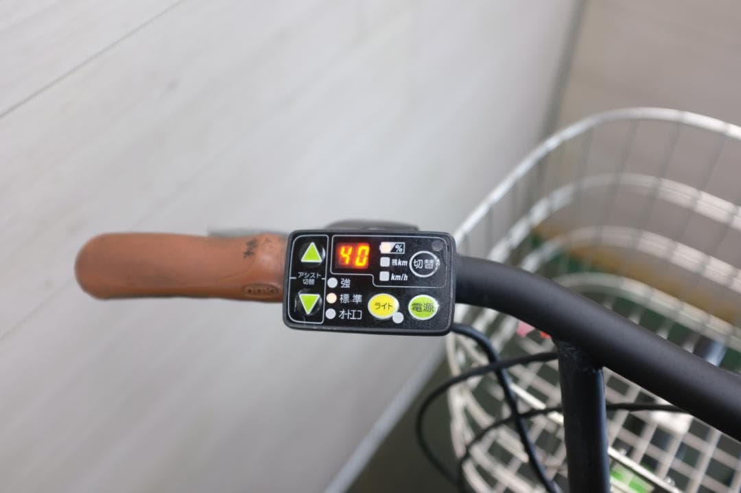 電動自転車ヤマハPAS　ami　3段　8.7Ah 充電器あり