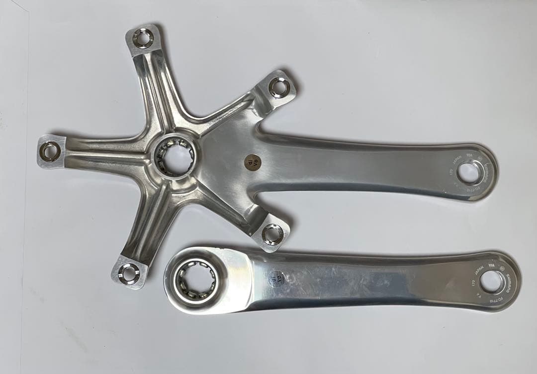 DURA-ACE FC-7710 クランクセット