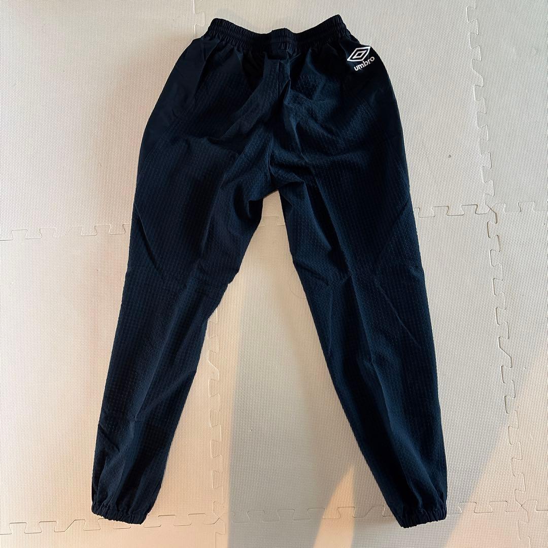 umbro フード付きジャケットとパンツセット