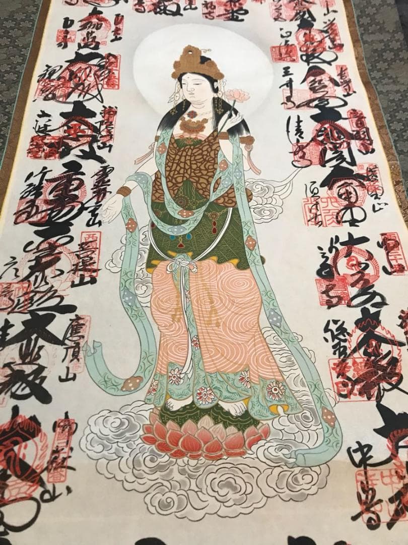 集印掛軸『西国三十三所観音霊場御朱印集印軸』絹本 真鍮軸装 箱付 E580960