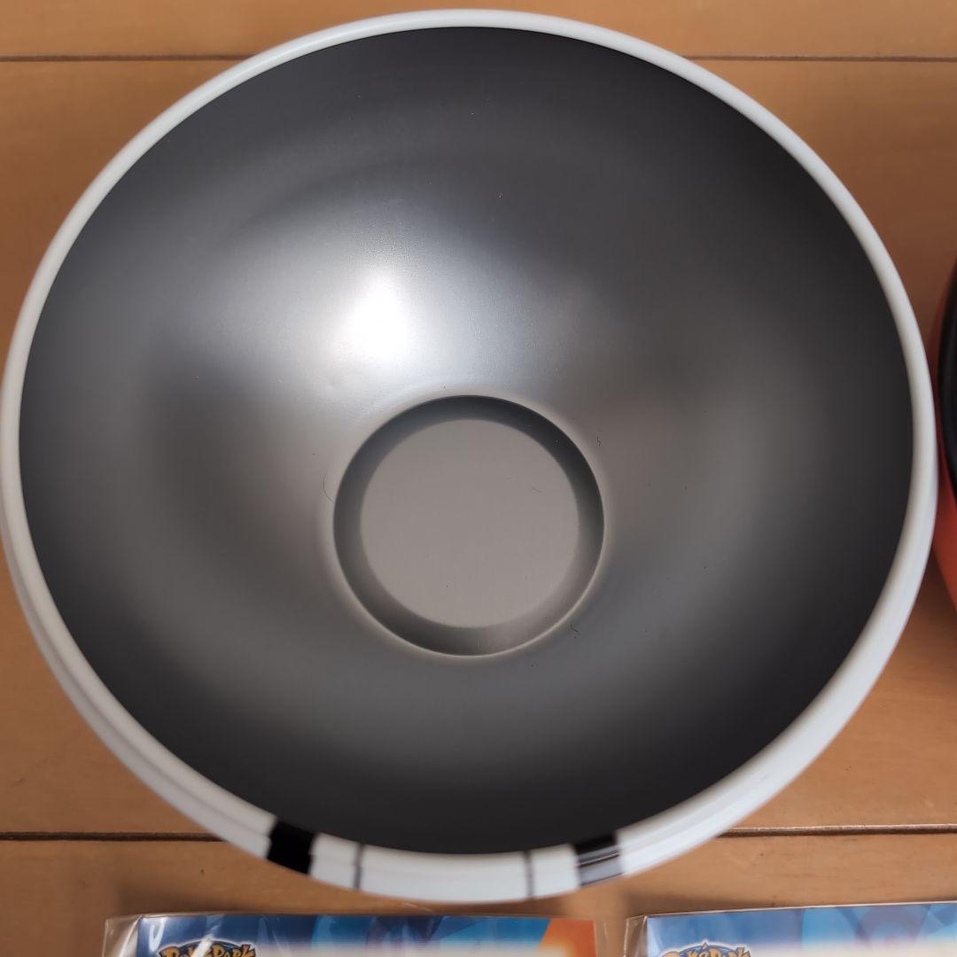 非売品★ポケパーク入場記念品 ピンバッジ、ボディーペタシール、スチール缶のセット