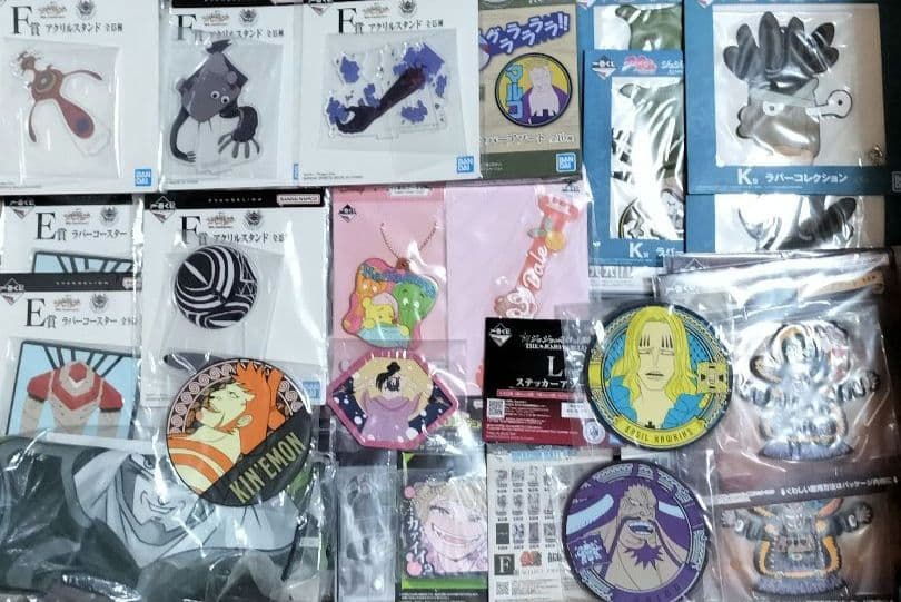大量 まとめ売り ノンジャンル 紙類 ポストカード シール クリアファイル