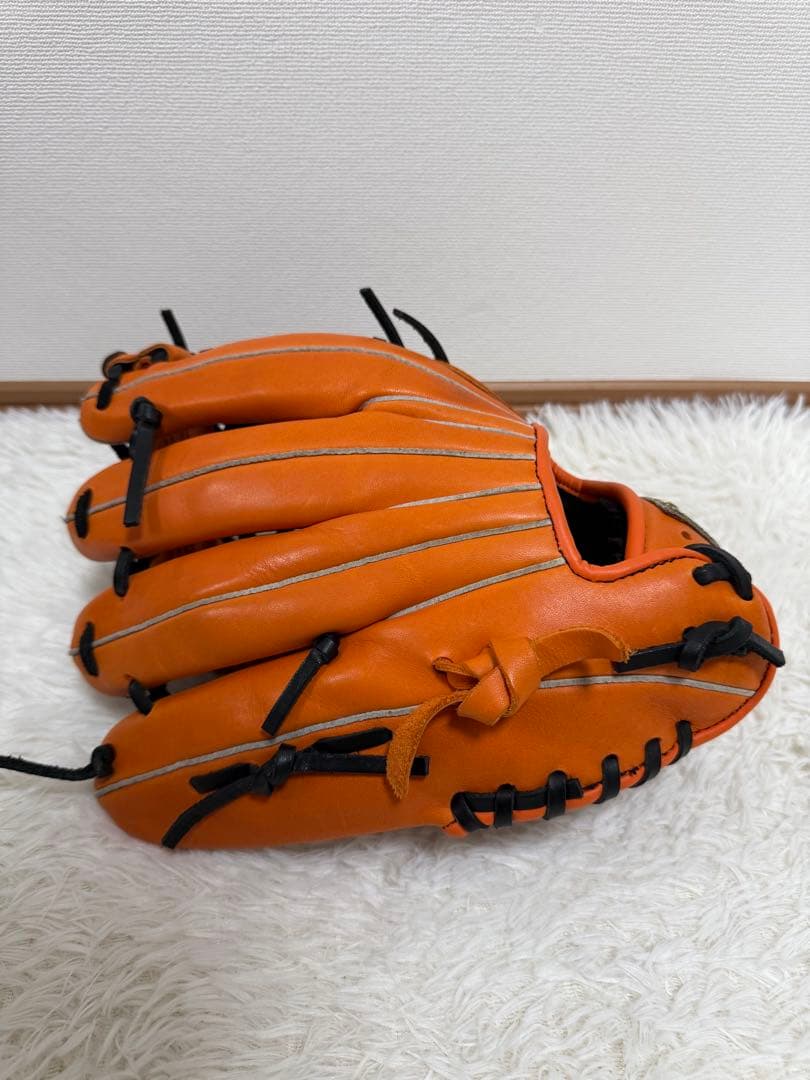 野球　ウィルソン　軟式グローブ オールラウンド用