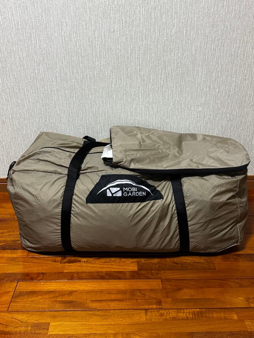MOBI GARDEN COMMANDER 185 ルーフ、グランドシート付き