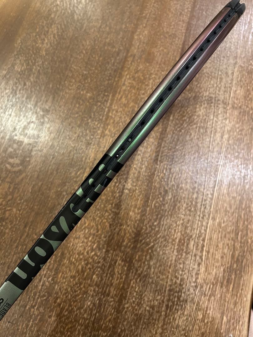 Wilson Blade V8 98 16×19 305g G2