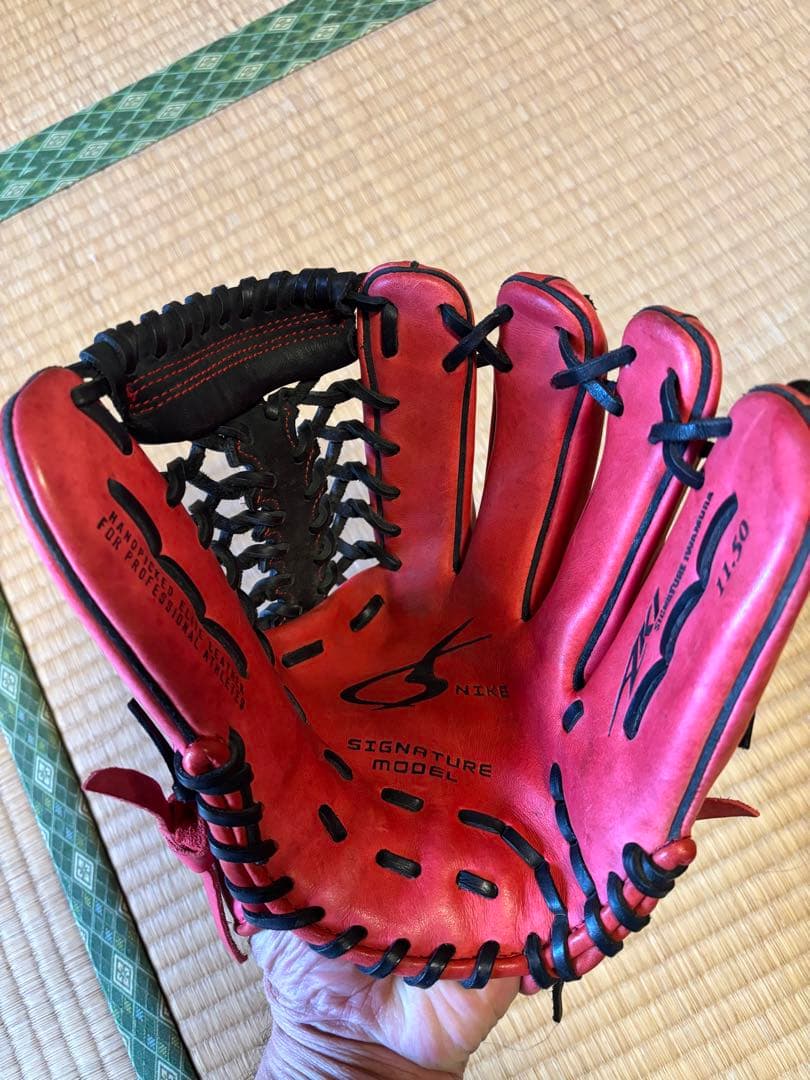 美品 ナイキ 軟式グローブ 岩村モデル 一般用