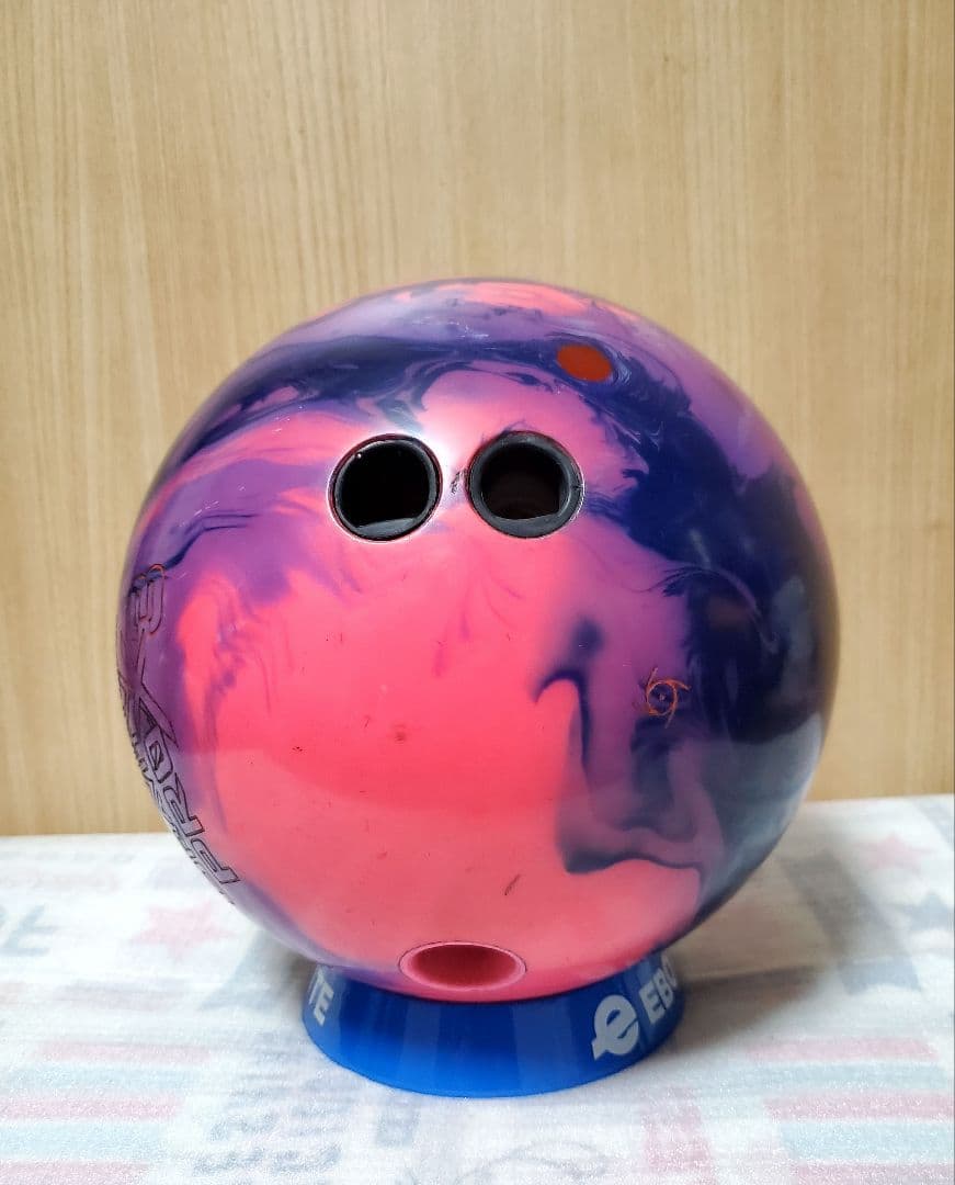 Virtual Gravity PRO X3 　ボウリングボール15P2oz