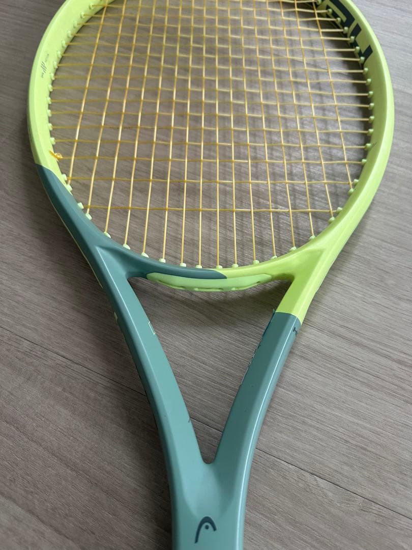 HEAD Graphene 360+ テニスラケット 100平方インチ