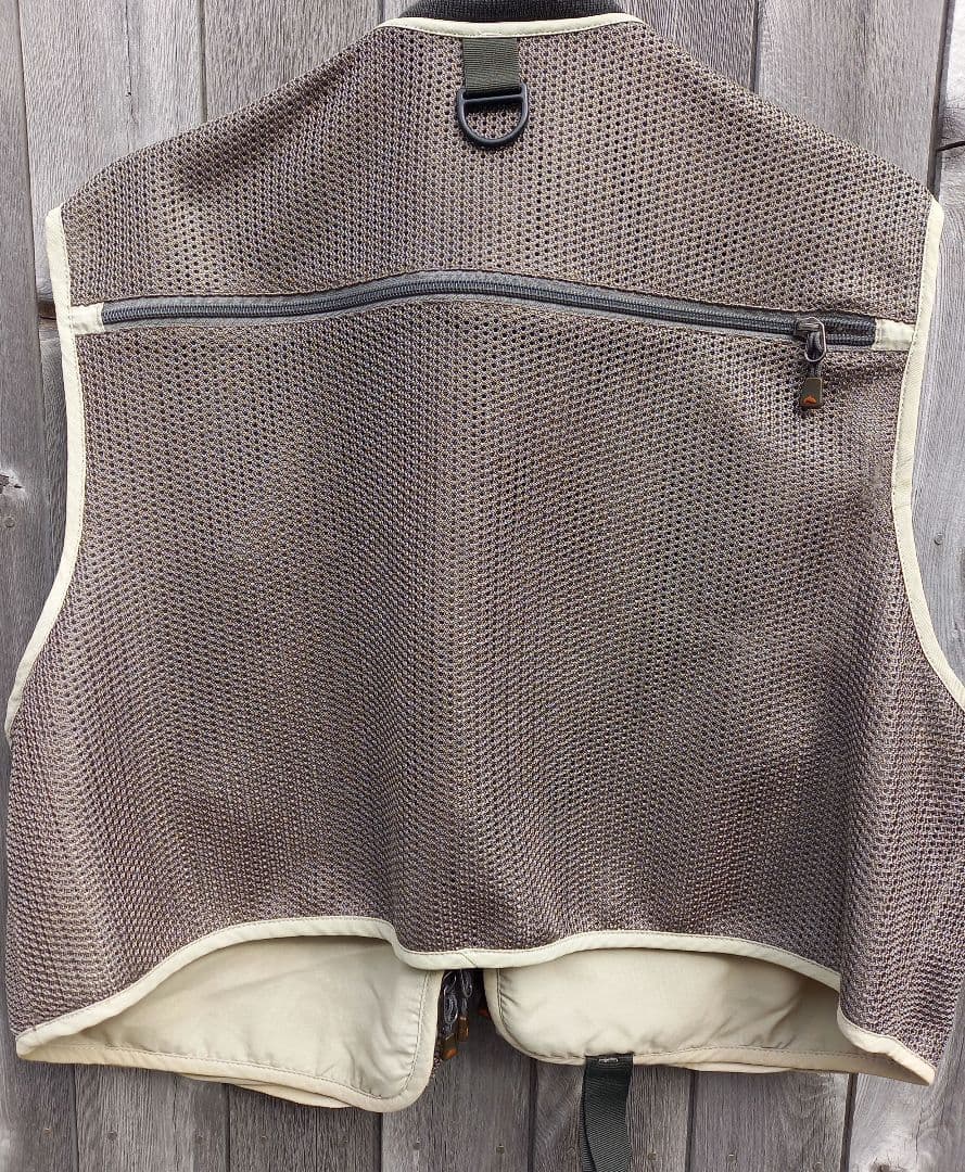 SIMMS シムスフィッシングベスト メッシュL 釣り渓流
