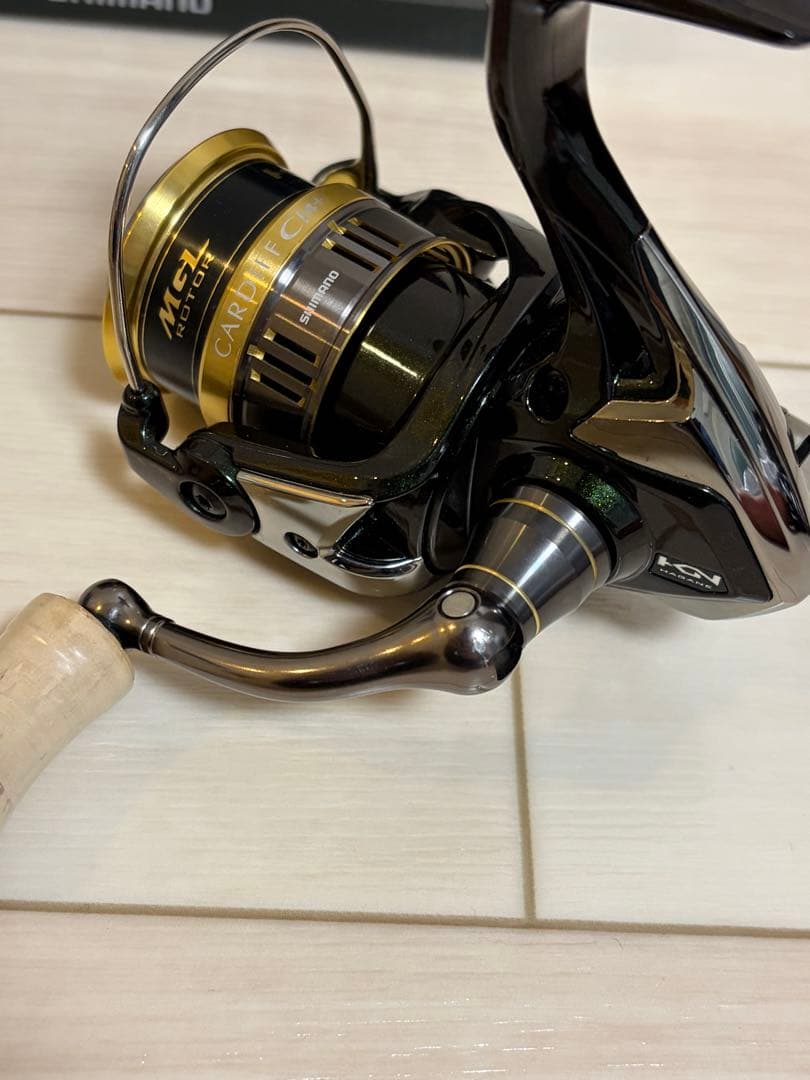 SHIMANO 18 カーディフ CI4+ 1000SHG