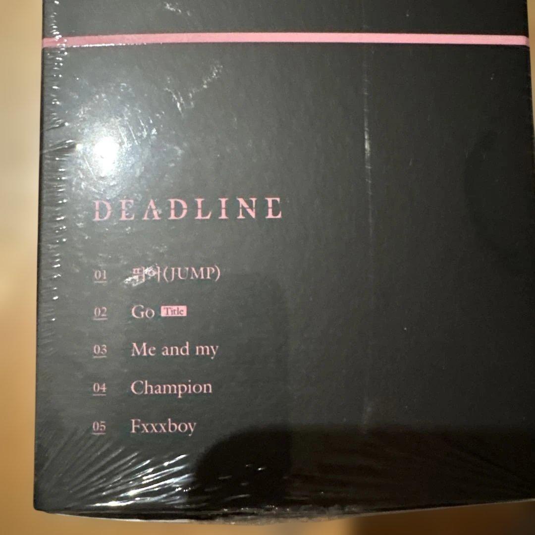 BLACKPINK DEADLINE アルバム　ペンライト　送料込