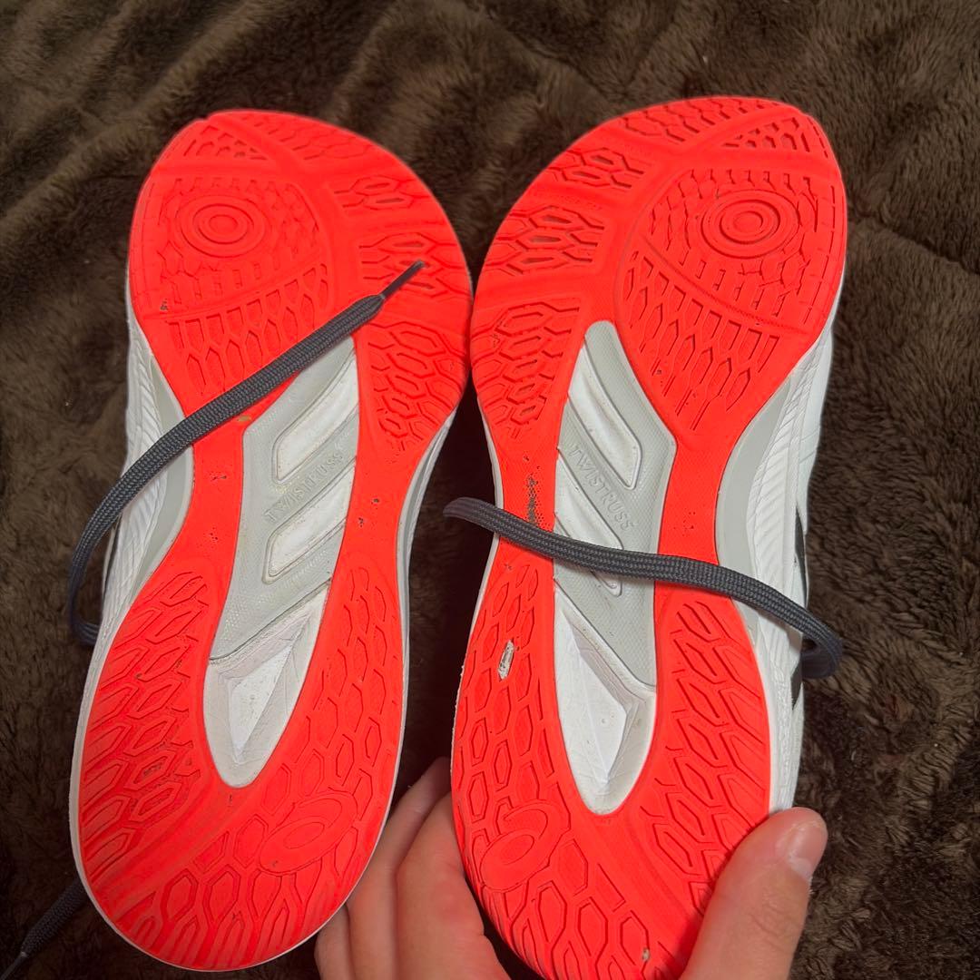 ASICS バレーボールシューズ ホワイト/グレー/レッド