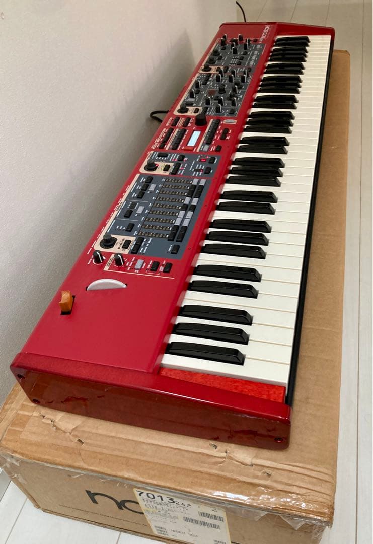 【新品同様】Nord Stage 2 SW73