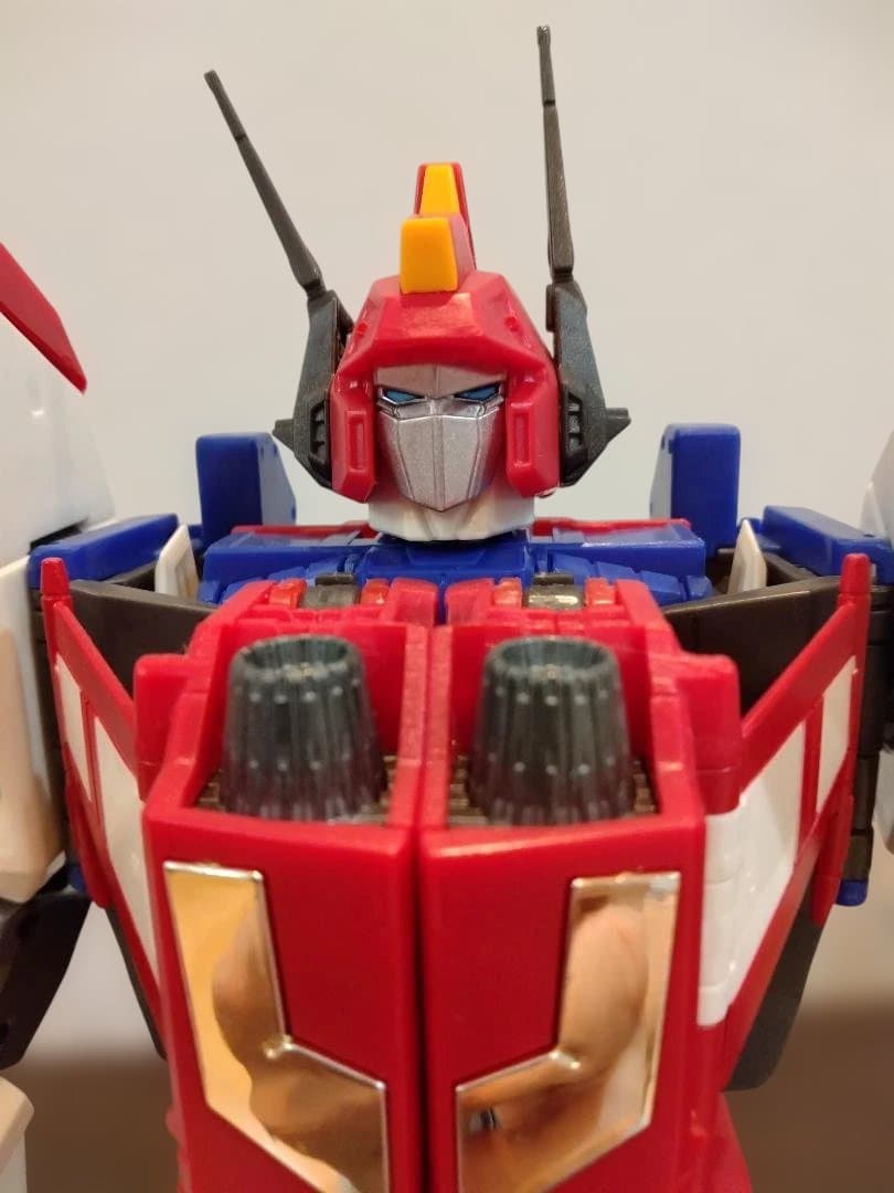 トランスフォーマーMP　ビクトリーセイバー