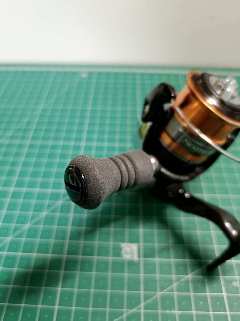 シマノ　13ソアレBB C2000PGSS　ジャンク　リールスタンド付き