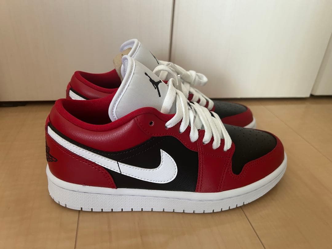 Nike Air Jordan 1 Low レッド/ブラック