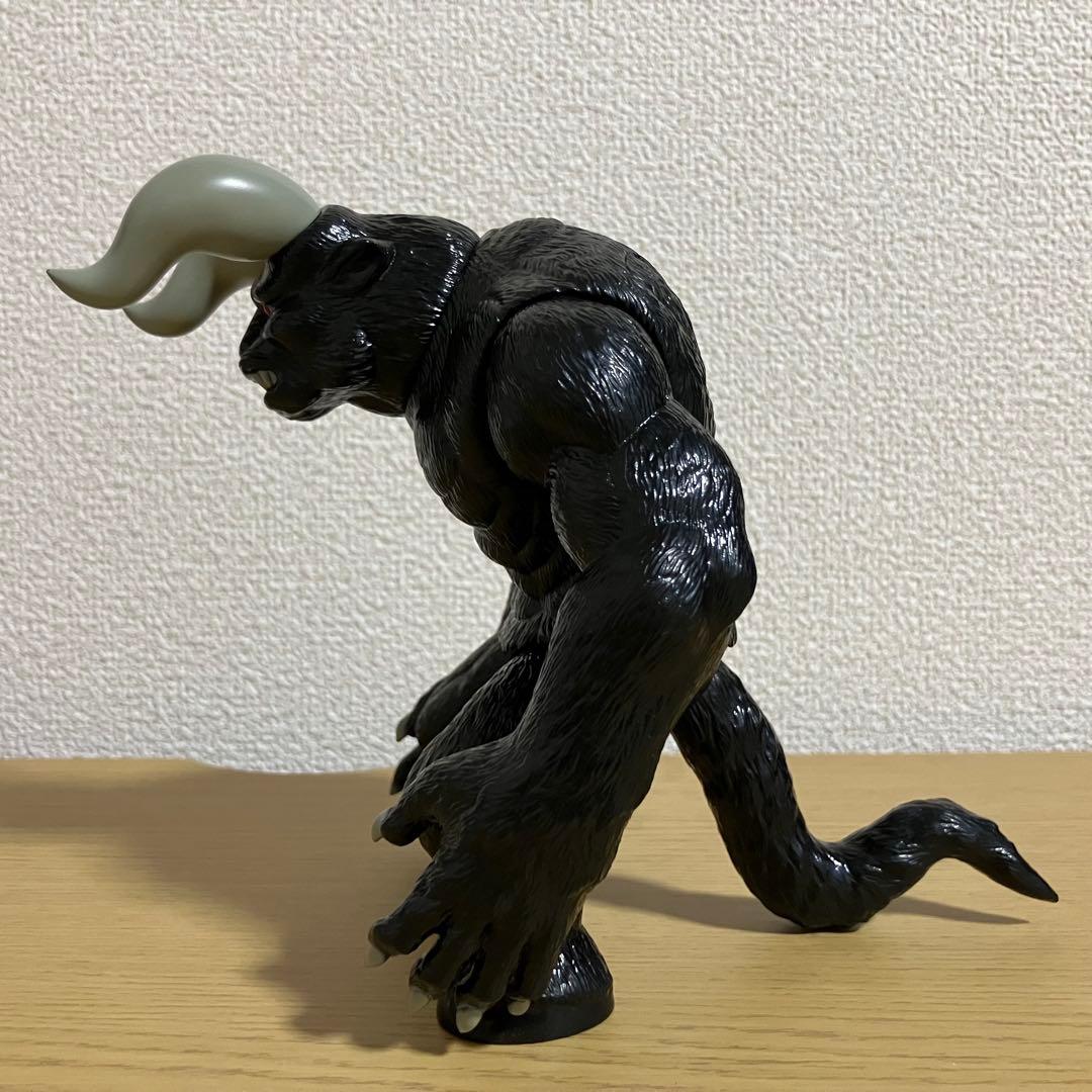 ベルセルク ゾッド 両ツノ ソフビ フィギュア 大ベルセルク展 レッドシャーク
