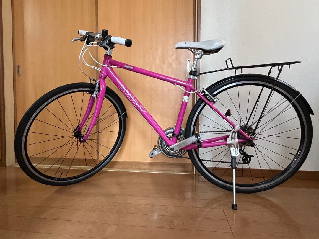 GIANT エスケープR3 クロスバイク ピンク ESCAPE R3 通勤 通学