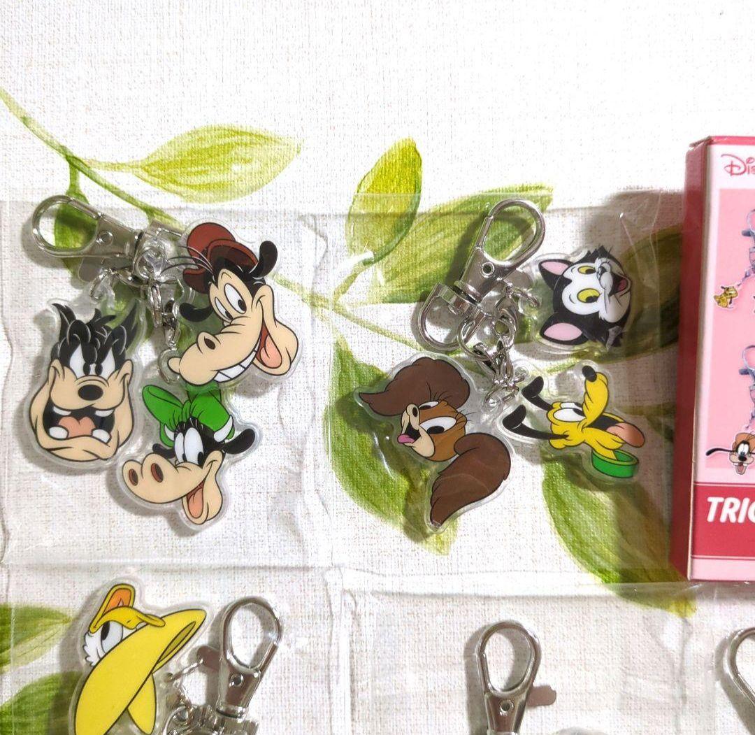 【8種コンプ】トリオ アクリル キーチェーン Disney　ディズニー