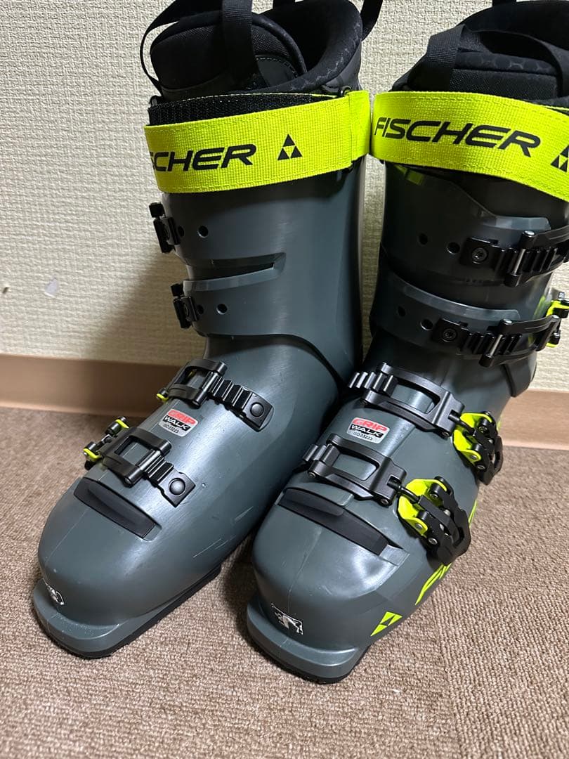 FISCHER RC4 MV 110 スキーブーツ　26.5cm フィッシャー