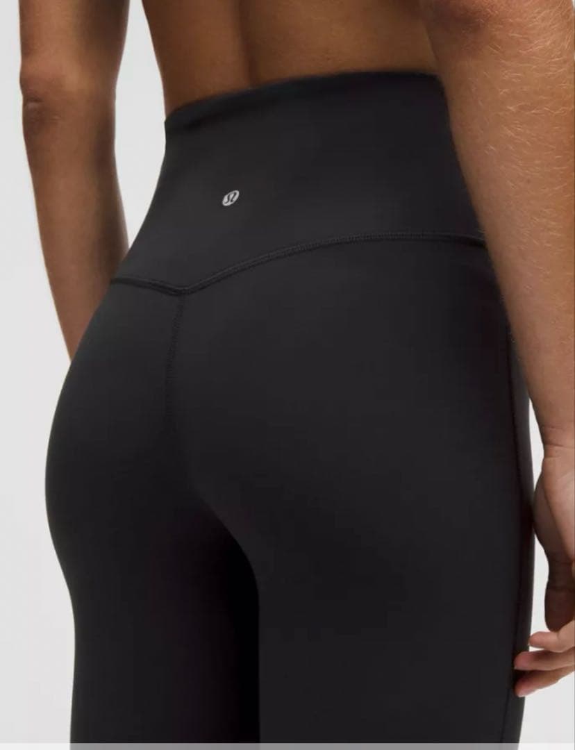 ヨガパンツ ルルレモン Align™ ハイライズミニフレアパンツ レギュラー6