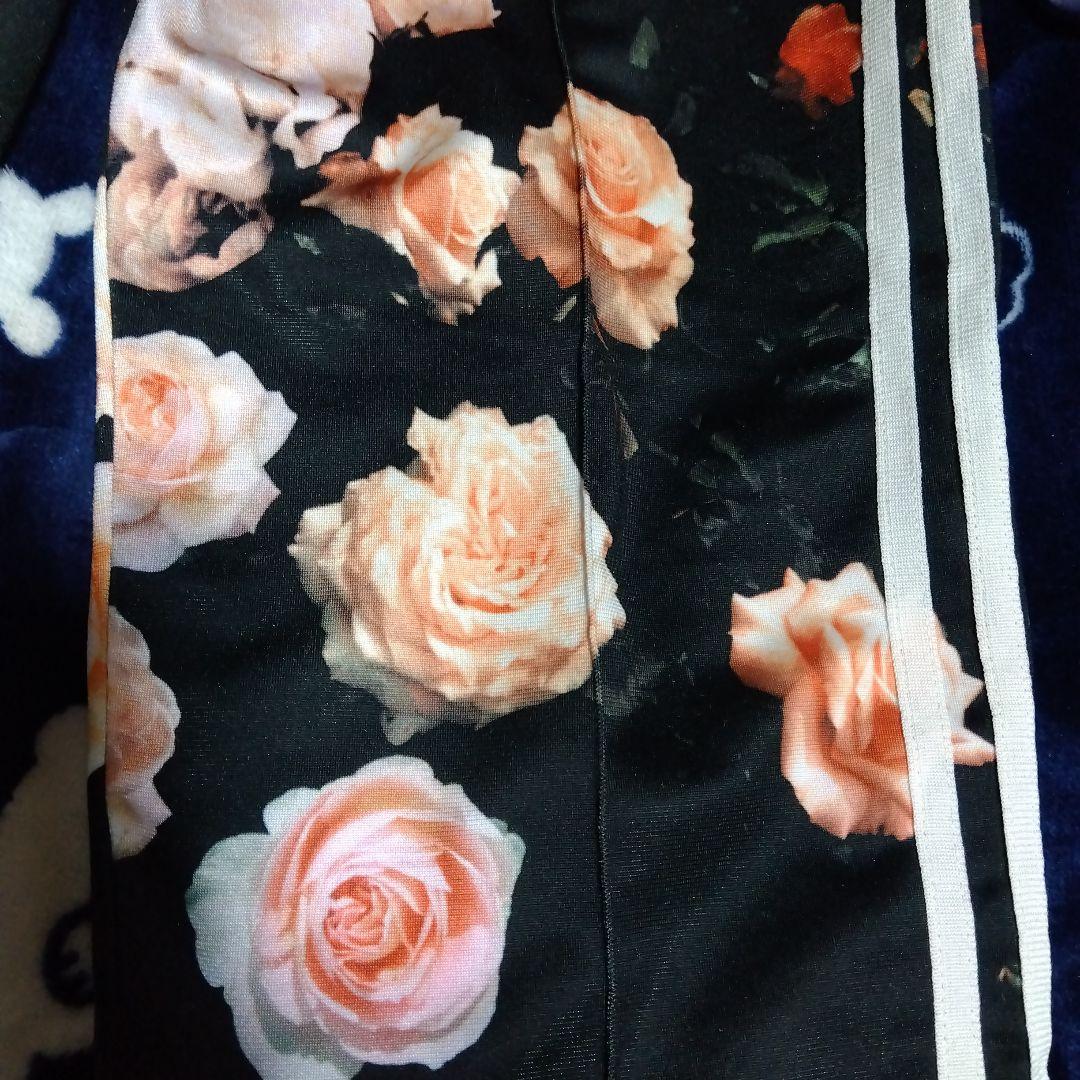 adidas 薔薇フラワープリント ジャージパンツ ボトムス　M