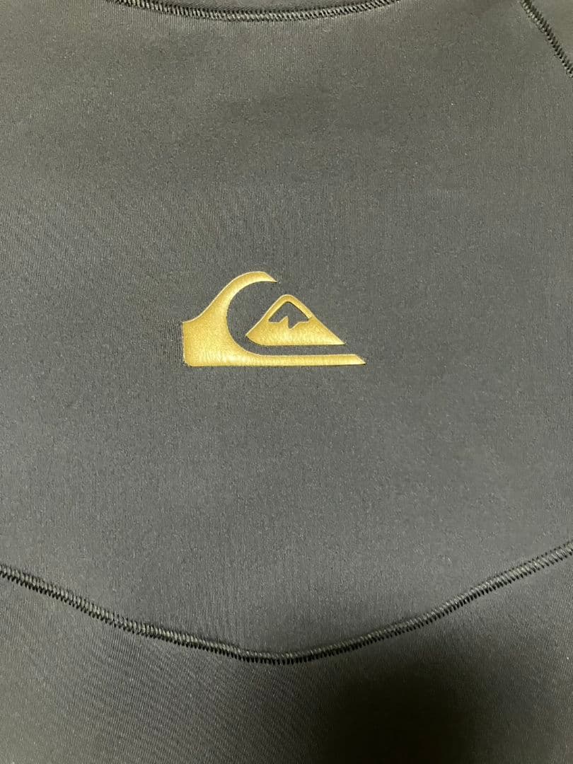 QUIKSILVER ブラック 長袖 タッパー