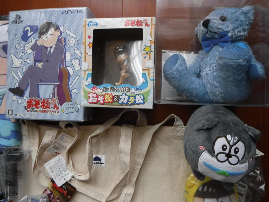 おそ松さん　カラ松　グッズ　大量セット　フィギュア・ぬいぐるみ・キーホルダー他