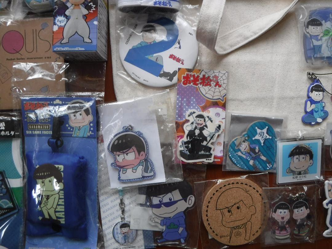 おそ松さん　カラ松　グッズ　大量セット　フィギュア・ぬいぐるみ・キーホルダー他