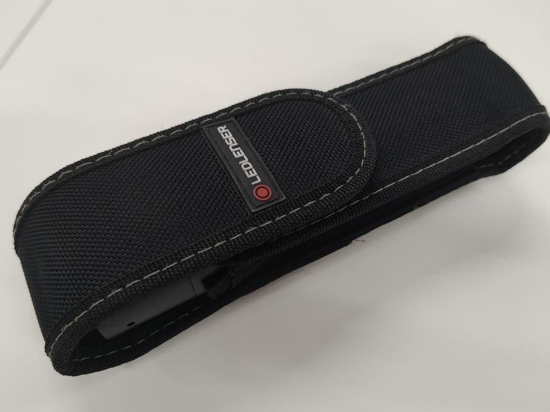 【生産終了品】LEDLENSER P14 懐中電灯