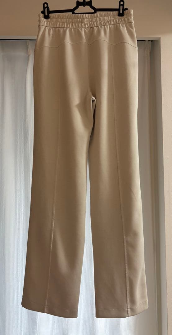 lululemon Softstreme ハイライズパンツ　ホワイト