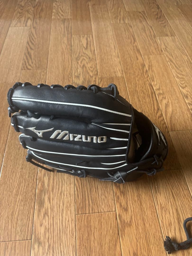 イチロー 限定直筆サイン入りグローブ