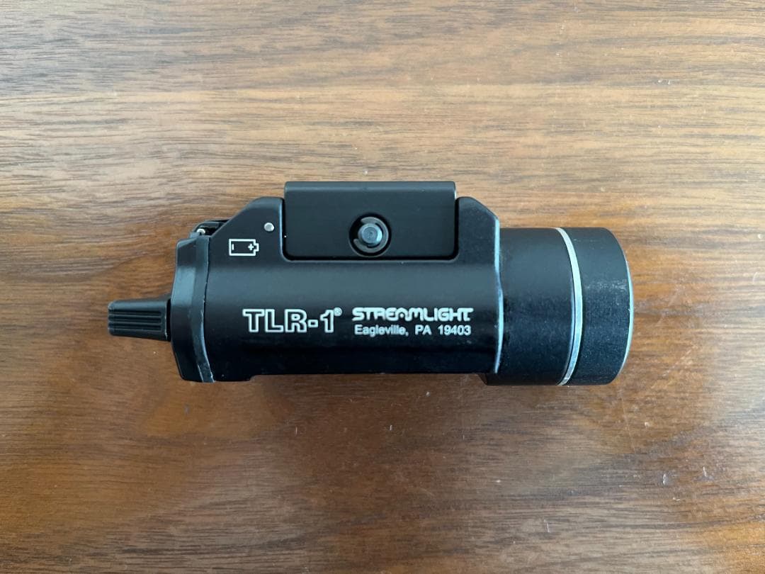 STREAMLIGHT TLR-1 ウェポンライト