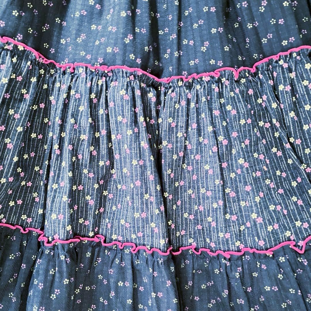 美品フォークダンス ネイビー フリル花柄スカート