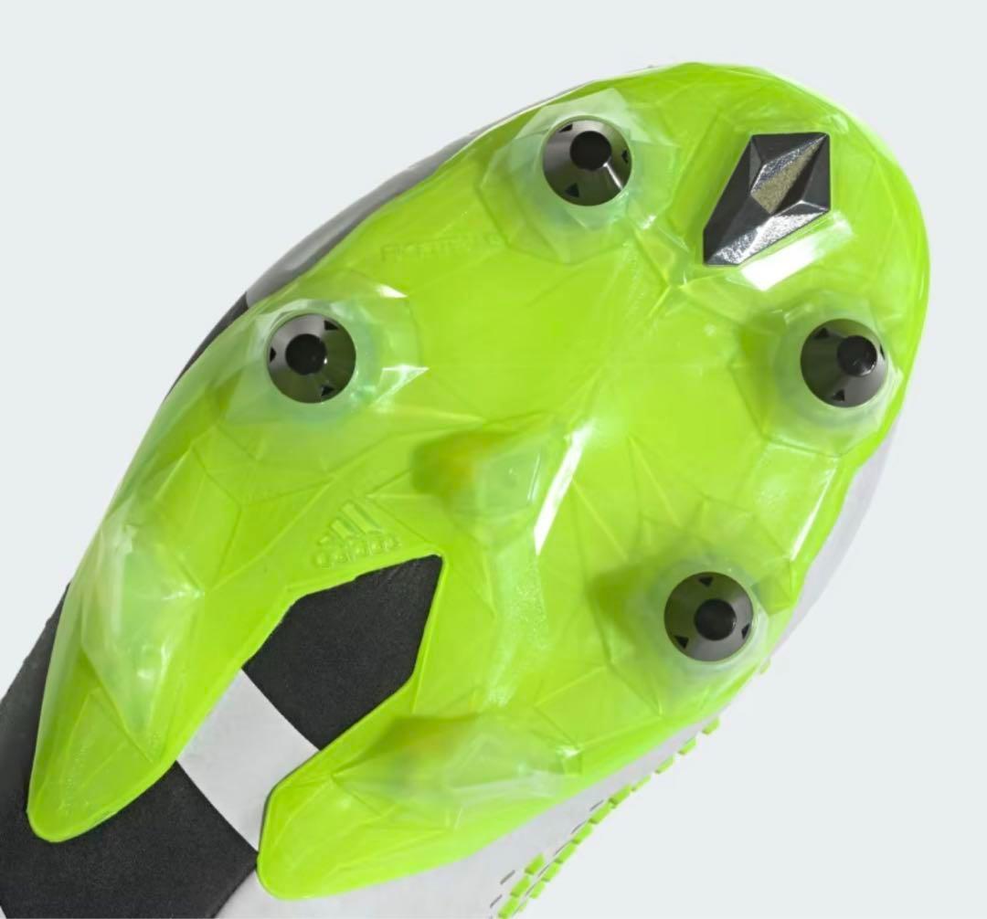 新品 30cm アディダス プレデター アキュラシー.1 サッカースパイク