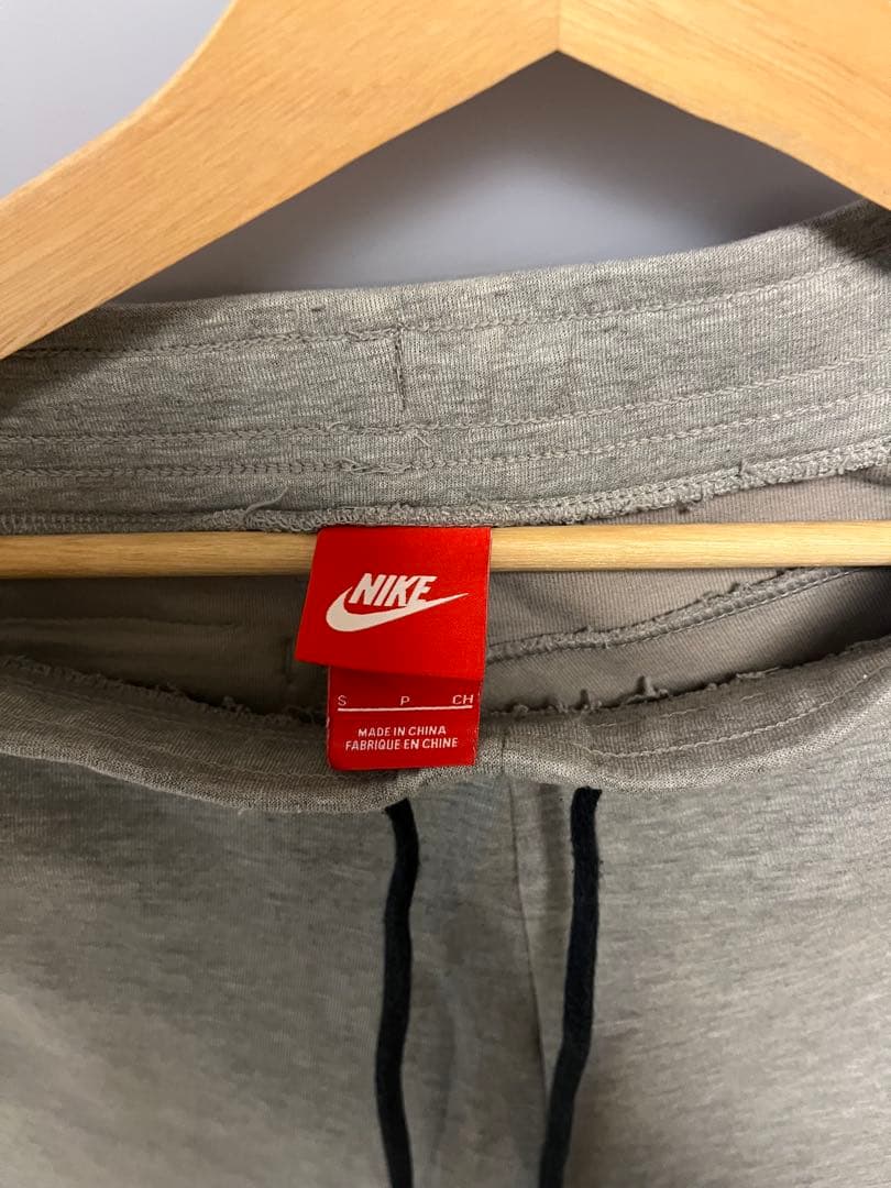 テックフリース　Nike　グレー ジャージ上下セット