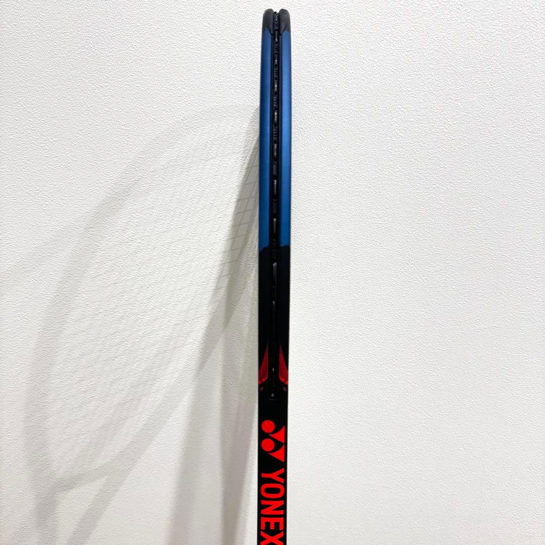 【美品】　YONEX ヨネックス　VCORE PRO 100α テニスラケット