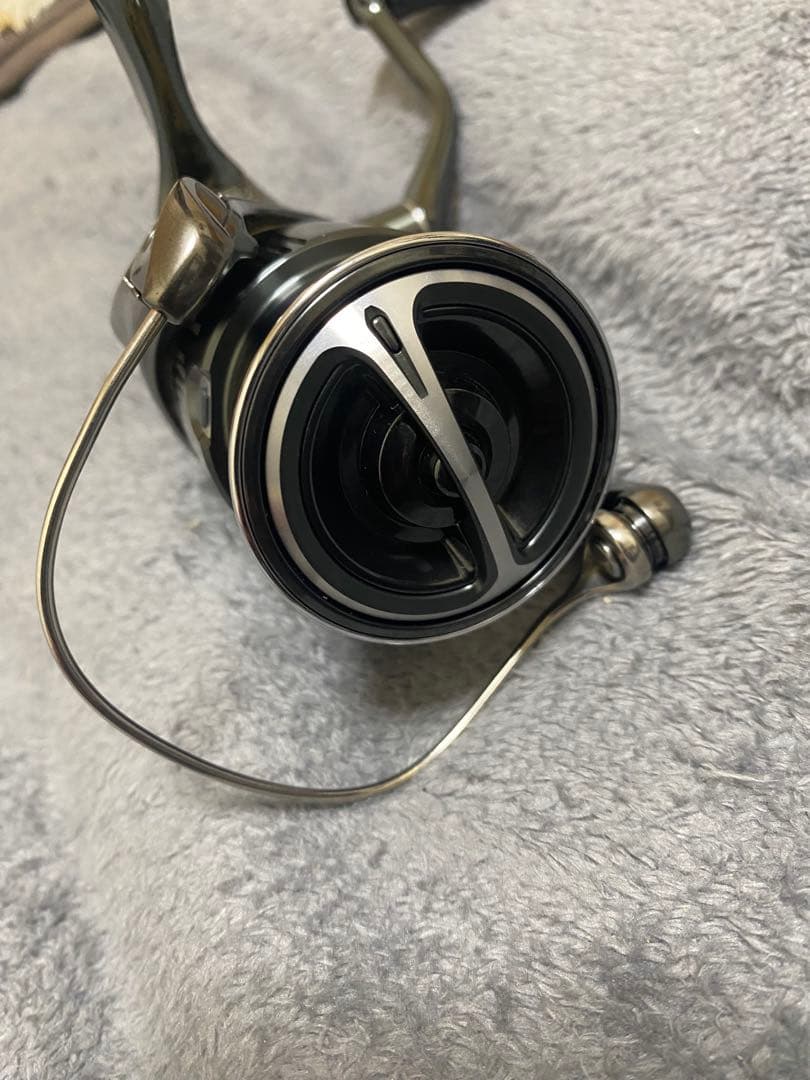 シマノ　22ステラ　2500MHG