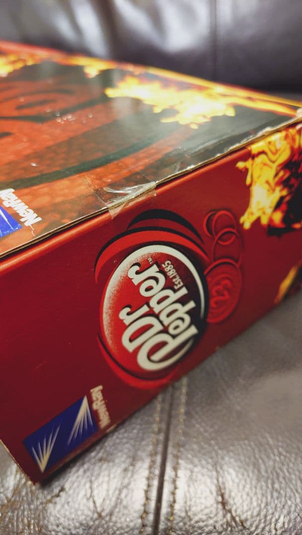 NewRay Dr Pepper ピータービルト387 トラック 1/32