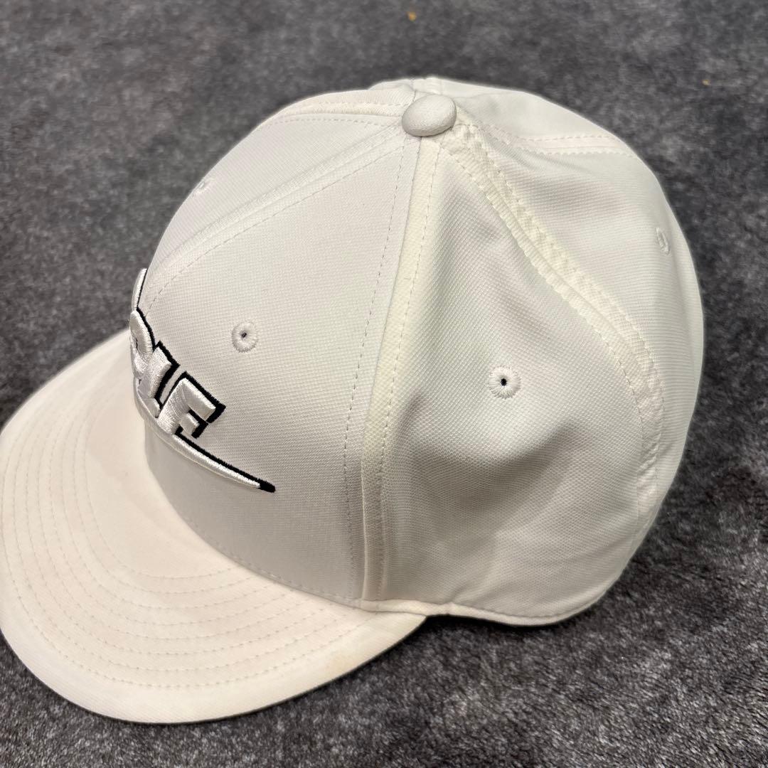 NIKEゴルフ　キャップ