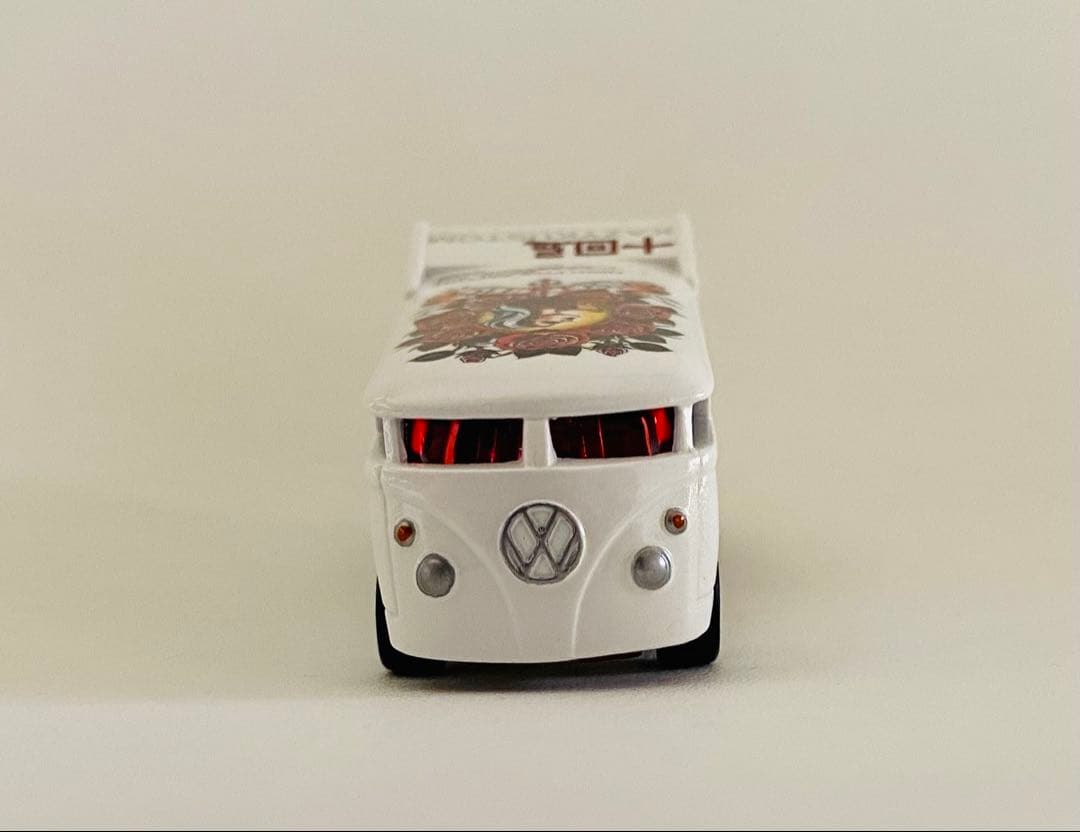 ホットウィール　VW ドラッグバス　KAZYKUSTOM