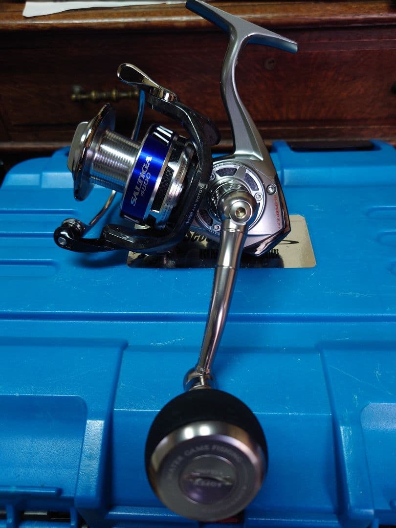 DAIWA10ソルティガ4500H ２台 SOMハンドル スペアスプール