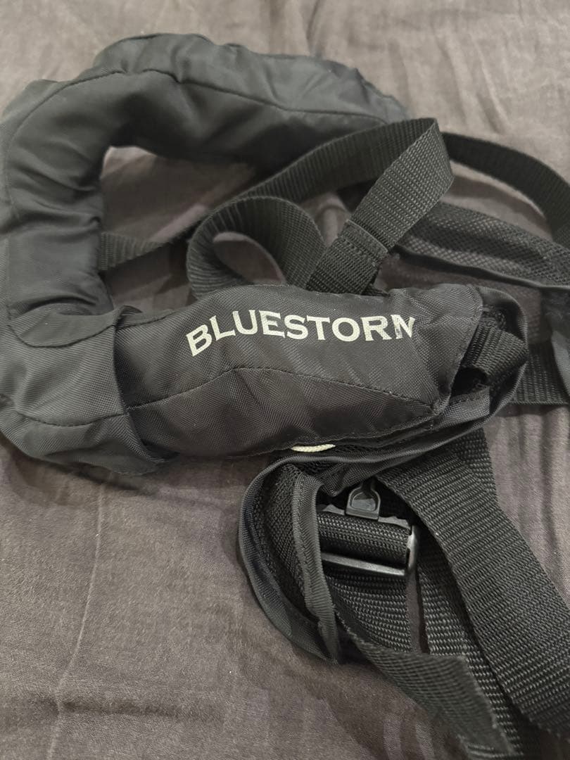 BLUESTORM ブラックライフジャケット